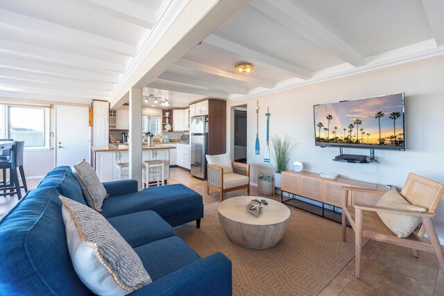 コースタル コンド ウィズ ドック アクセス ニア サンド、ショップス & バルボア ファン ゾーン