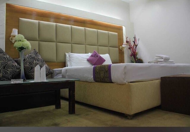 グランド プラザ ホテル