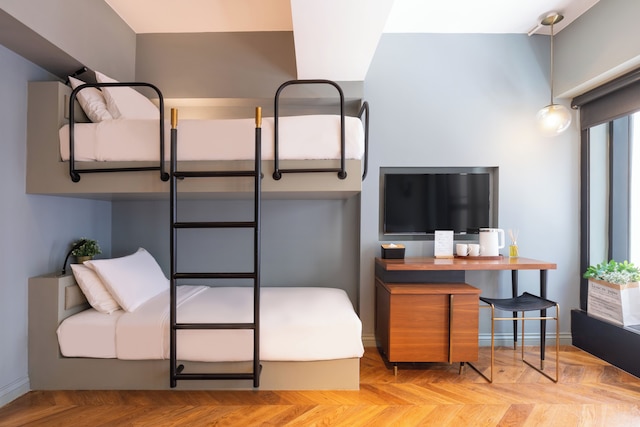 Dash Living on Tung Fong