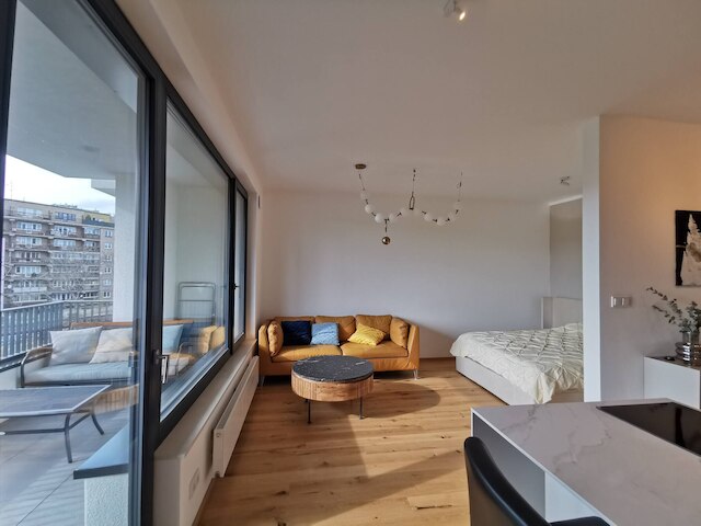 フリー パーキング, センター ロケーション, ヌスレスキー ピヴォヴァー サンセット バルコニー ホーム