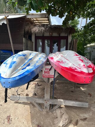 バニグ ビーチ リゾート エル ニド