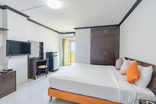 ワン レジデンス ナワナコーン