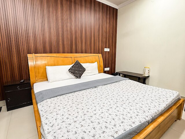 ホテル J ジョイ デラックス