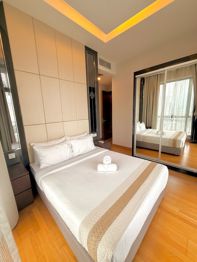 ドーセット レジデンス by クリスタル