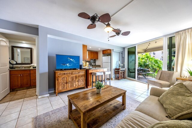 ハレ オナ ロア HOL-102 by KBM