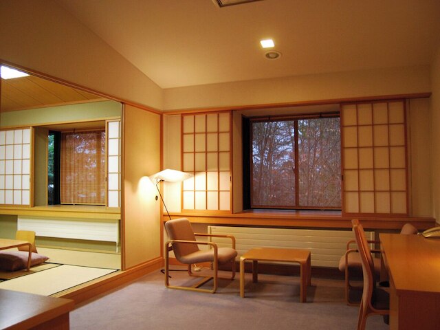 軽井沢芸術倶楽部