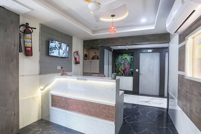 ファブホテル S.S - オポジット ヴィシュワカルマ エンジニアリング カレッジ