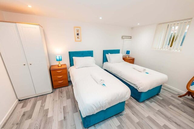 セール 2 ベッドルーム アパート - スリープス 5 - フリー パーキング