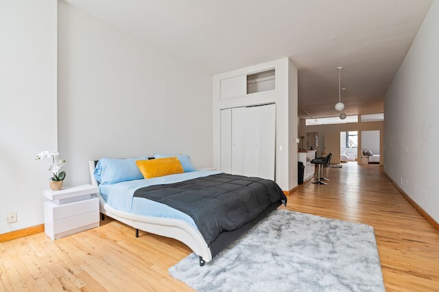 XL プライム トライベッカ ファーニッシュド ロフト