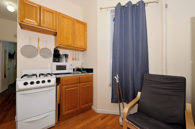 スペーシャス 2 ベッドルーム オン ザ アッパー イースト サイド ステップス フロム セントラル パーク