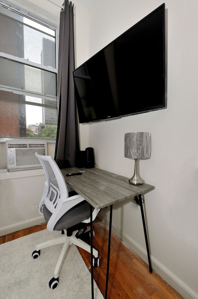 コージー スタジオ ステップス トゥ セントラルパーク アッパー イー サイド