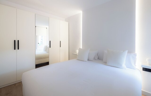 ステイ ユニーク アパートメント ビジャロエル