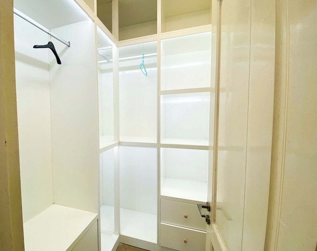 エコ ネスト アパートメント & ステイ