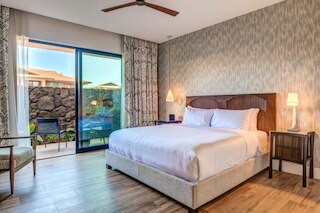 ホヌア カイ ルアナ コレクション by KBM - 2 ユニット オン セイム フロア (12a/12b)