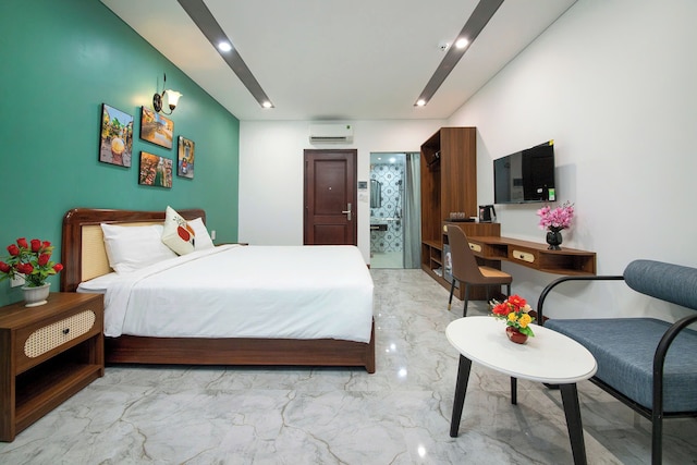 T & D メゾン ホイアン