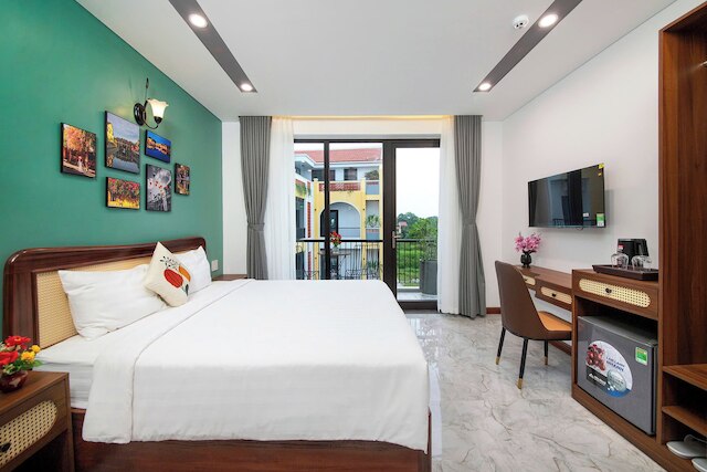 T & D メゾン ホイアン