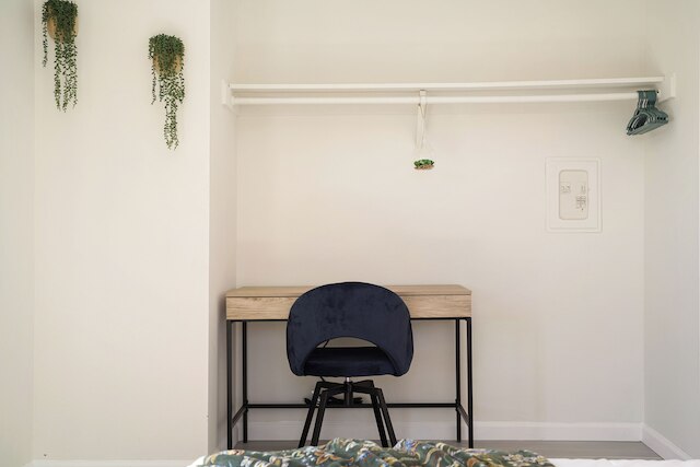 コージー 2ベッドルーム マウンテン ビュー プライベート デッキ