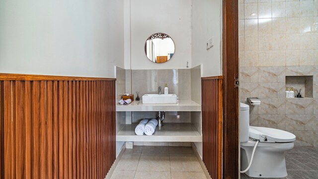 ポンドック ロリス