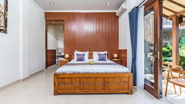 ポンドック ロリス