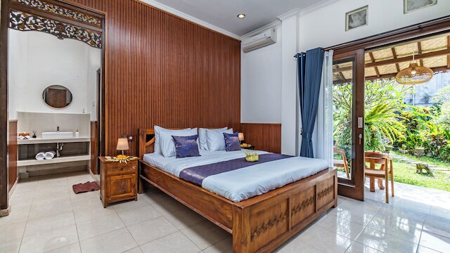 ポンドック ロリス