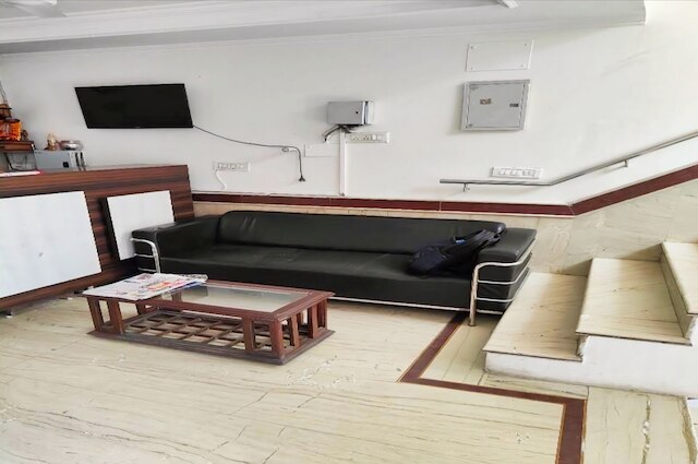 ホテル ラージ Dx