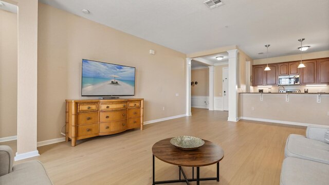 アップステイ スペーシャス 3 ベッドルーム ホーム ウィズ パティオ ビスタ ケイ リゾート