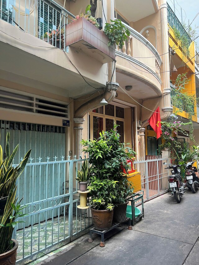 クラウン カフェ ホテル