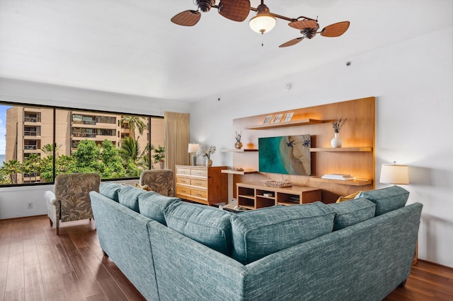 サンズ オブ カハナ 134 イン ラハイナ