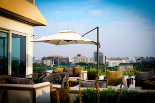 The Purple Horse Hotel