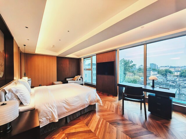 The Purple Horse Hotel