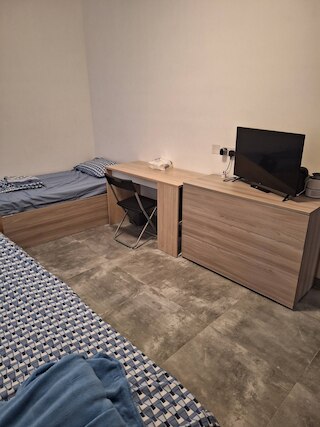 ルーム-プライベート コージー ルーム イン ア モダン サバーブ