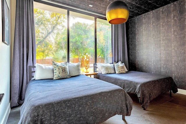 イーストサイド マンション ウィズ プール 7 ミンズ トゥ レイニー