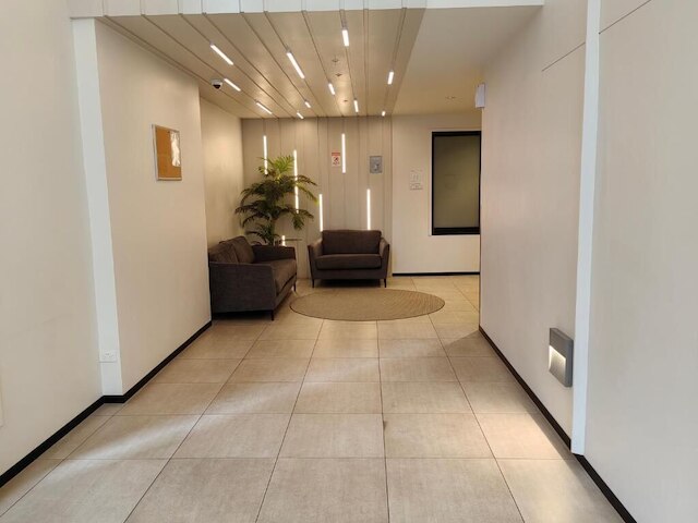 スカイ スターズ CBD アパートメンツ