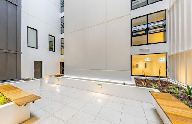 スカイ スターズ CBD アパートメンツ