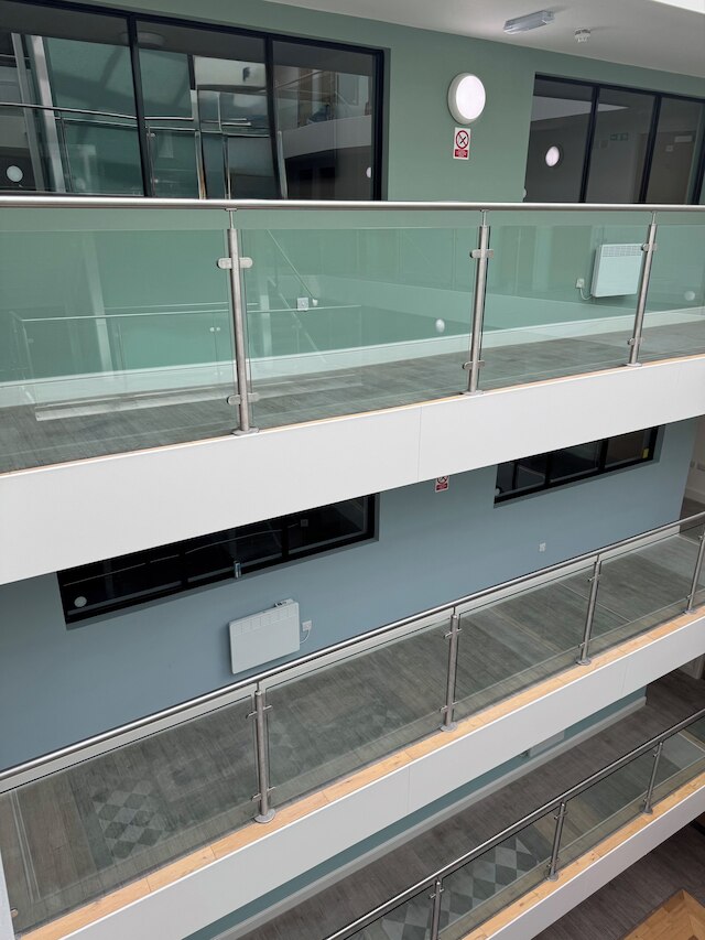 セント アンドリューズ チャーチ by エリート