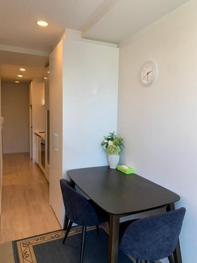 ハート オブ AKL モダン スタジオ プール ジム サウナ