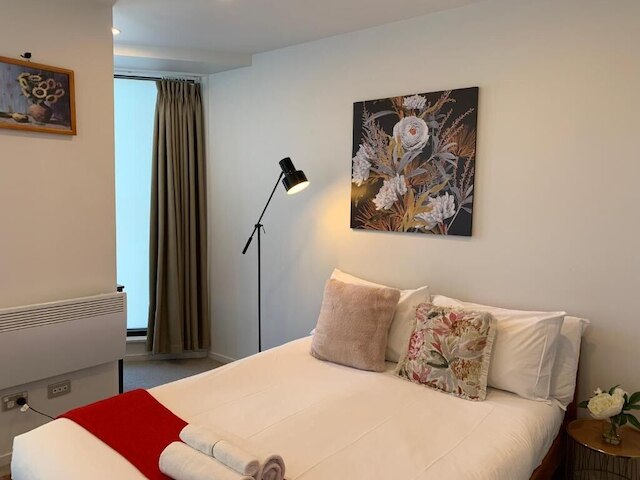 ハート オブ AKL モダン スタジオ プール ジム サウナ