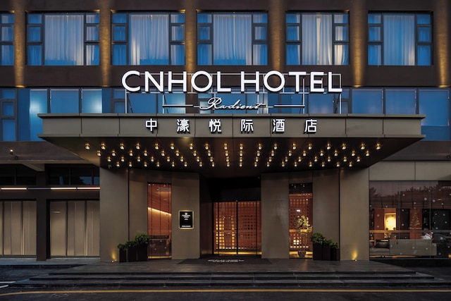 CNHOL RADIENT HOTEL