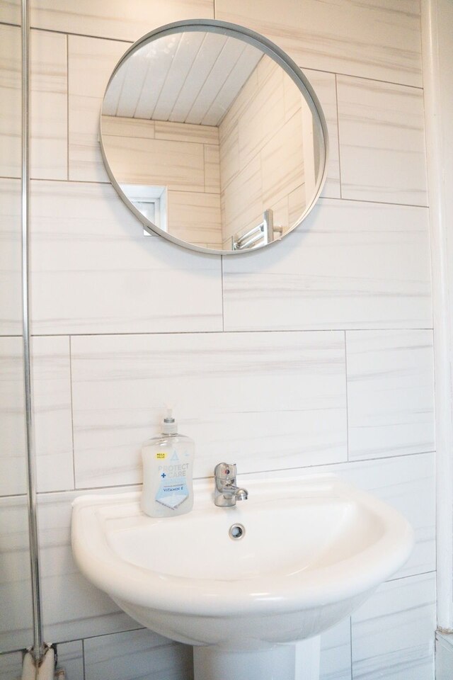 コージー マンチェスター リトリート ウィズ 2 ベッドルームズ