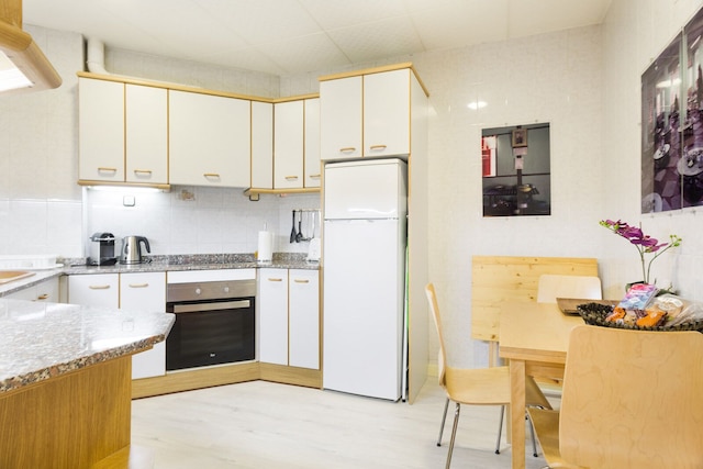 ステイ ユニーク アパートメンツ マンソ