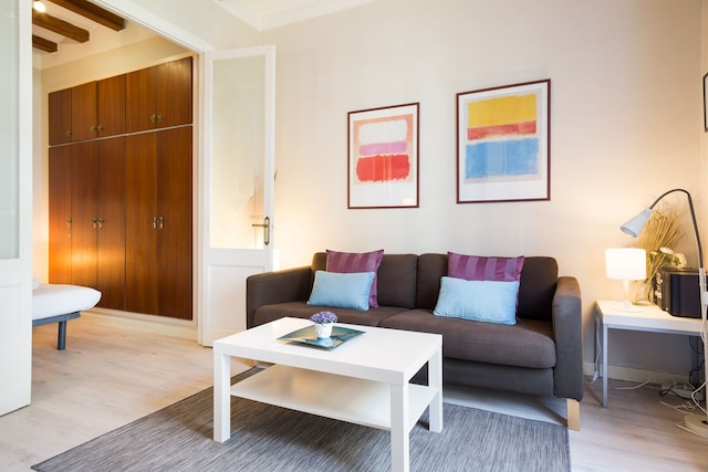 ステイ ユニーク アパートメンツ マンソ