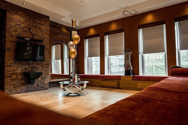 インフィニティ パーティーパッドリバプール ヘン アンド スタッグ ウェルカム