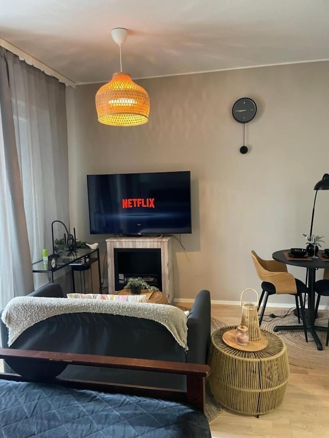 チャーミング タンペレ アパートメント ウィズ バルコニー & セントラル ヒーティング