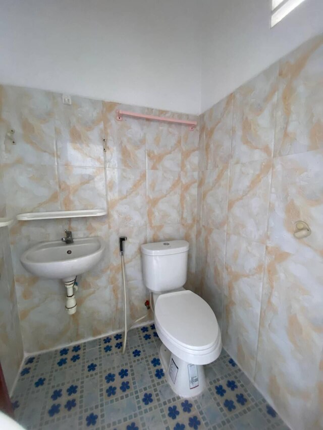 コムブレトラタ