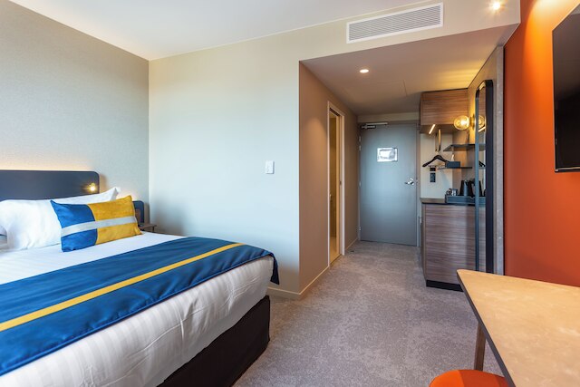 ホテル パノラマ 360 ブールグ アン ブレス