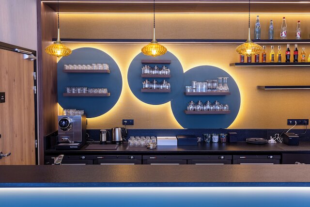 ホテル パノラマ 360 ブールグ アン ブレス