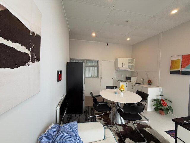 フリー パーキング 2ベッド ファミリー ホーム イン AKL CBD