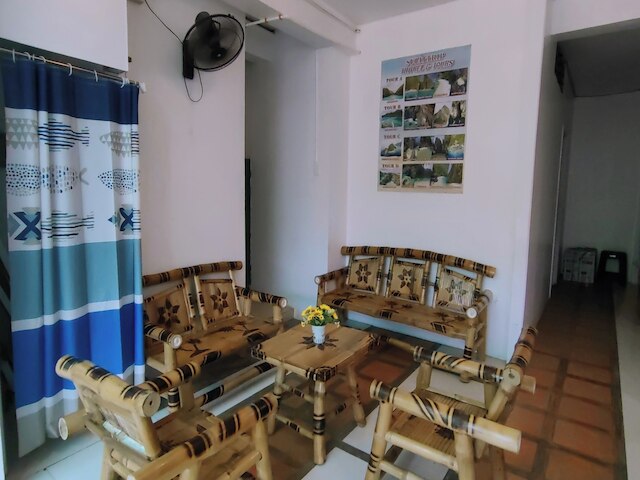 コニー プレイス イン リゾート & レストラン