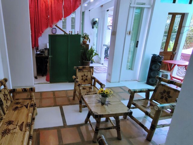 コニー プレイス イン リゾート & レストラン