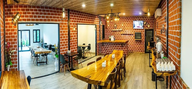 M パワー チェンライ